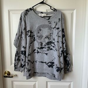 Vintage Havana Oversized Rhinestone Skull Graphic Abstract-Print Pullover Size S